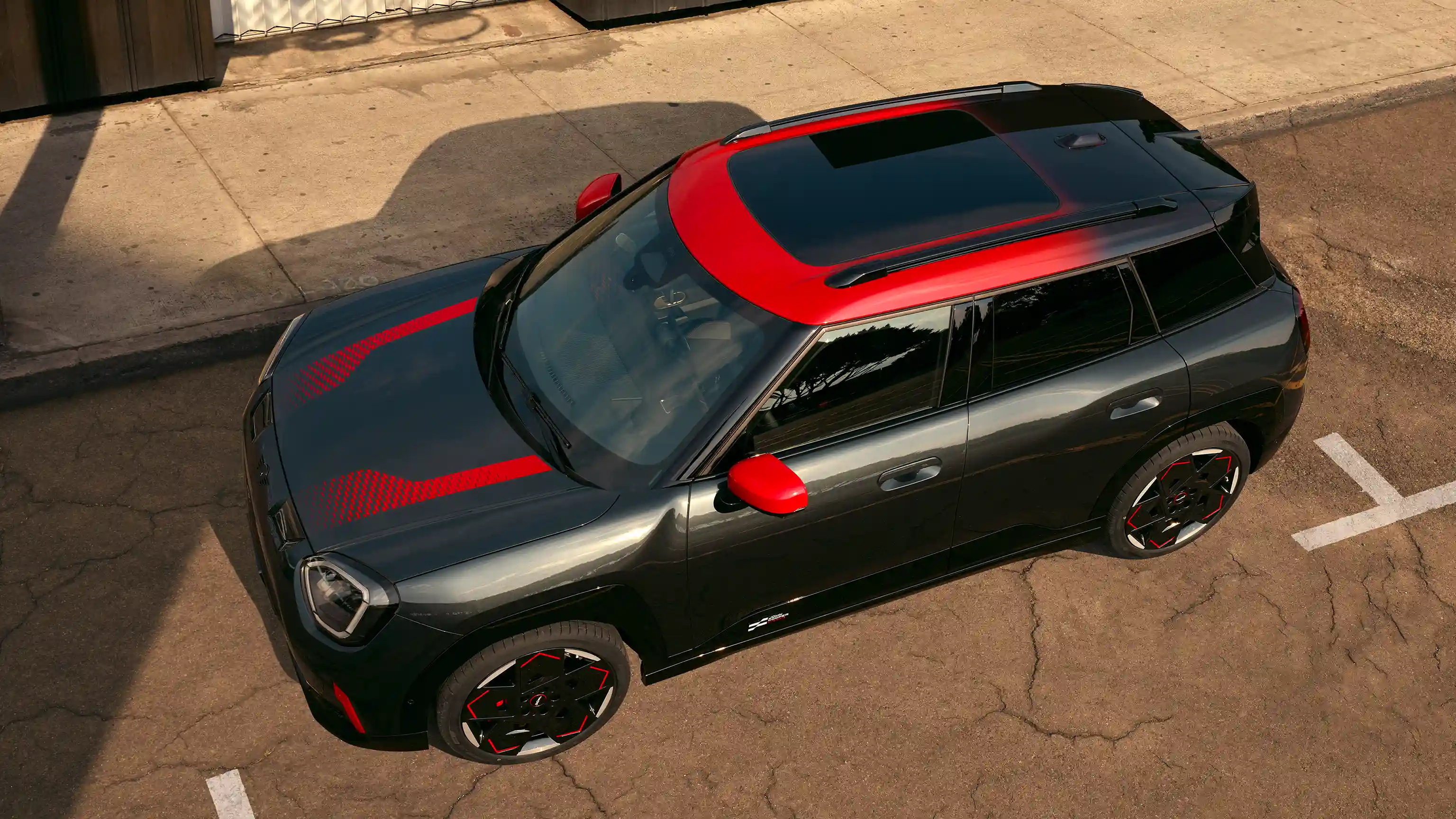 MINI John Cooper Works - J05 Techo JCW en contraste