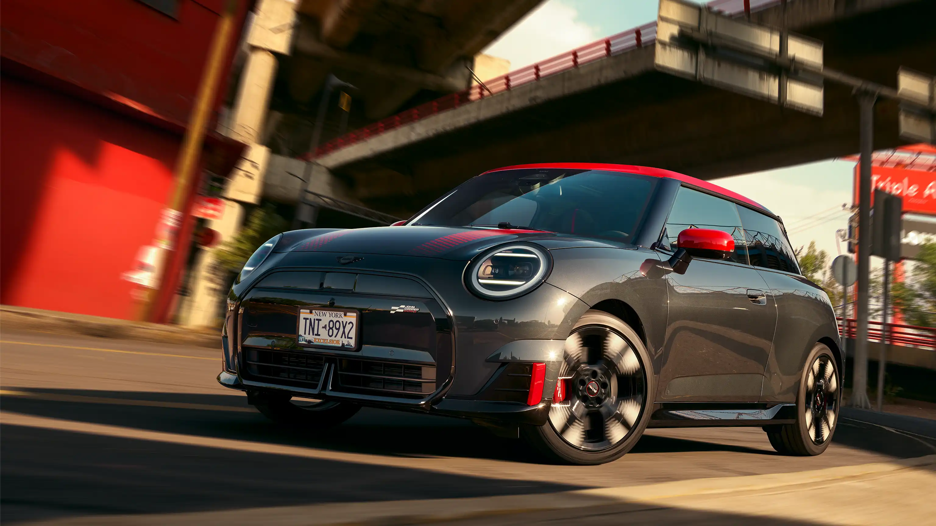 MINI John Cooper Works - J01 JCW Vista lateral