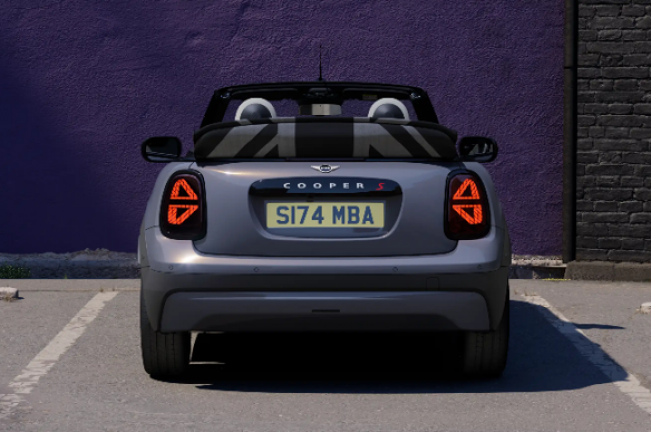 MINI COOPER CABRIO
